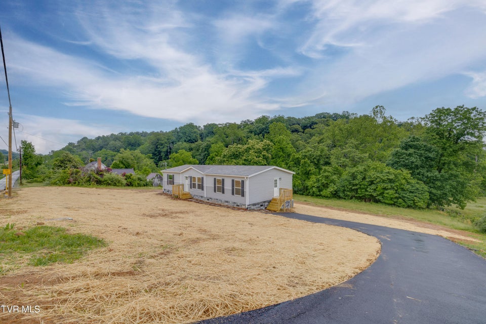 Photo #21: 913 Henry Harr Road