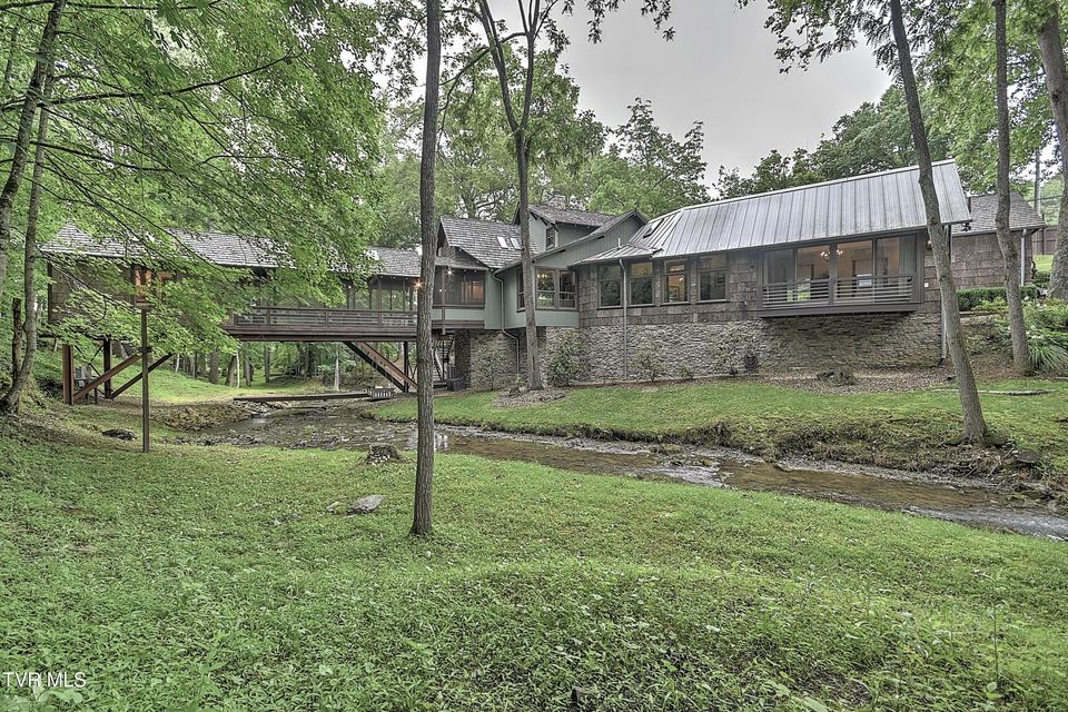 Photo #2: 435 Whitehead Road