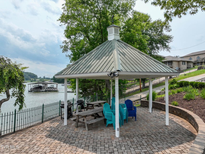 Photo #21: 614 Harbor Point Drive