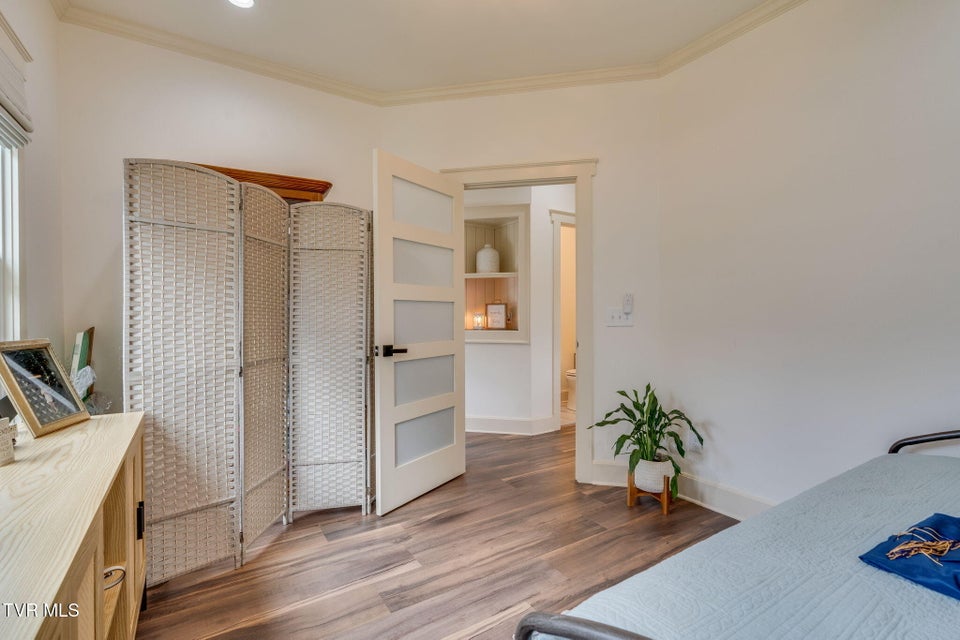 Photo #7: 1007 Shadyside Drive