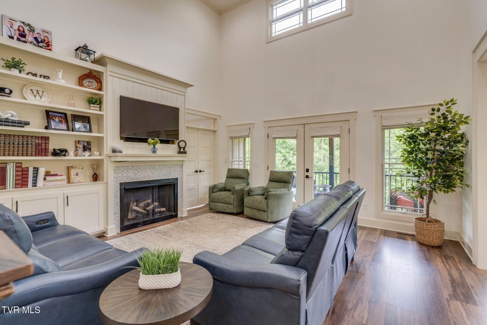 Photo #12: 1007 Shadyside Drive