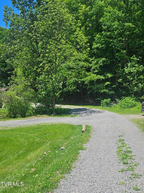 Photo #8: 4203 Russell Creek Road