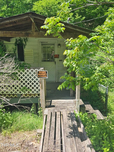 Photo #4: 4203 Russell Creek Road