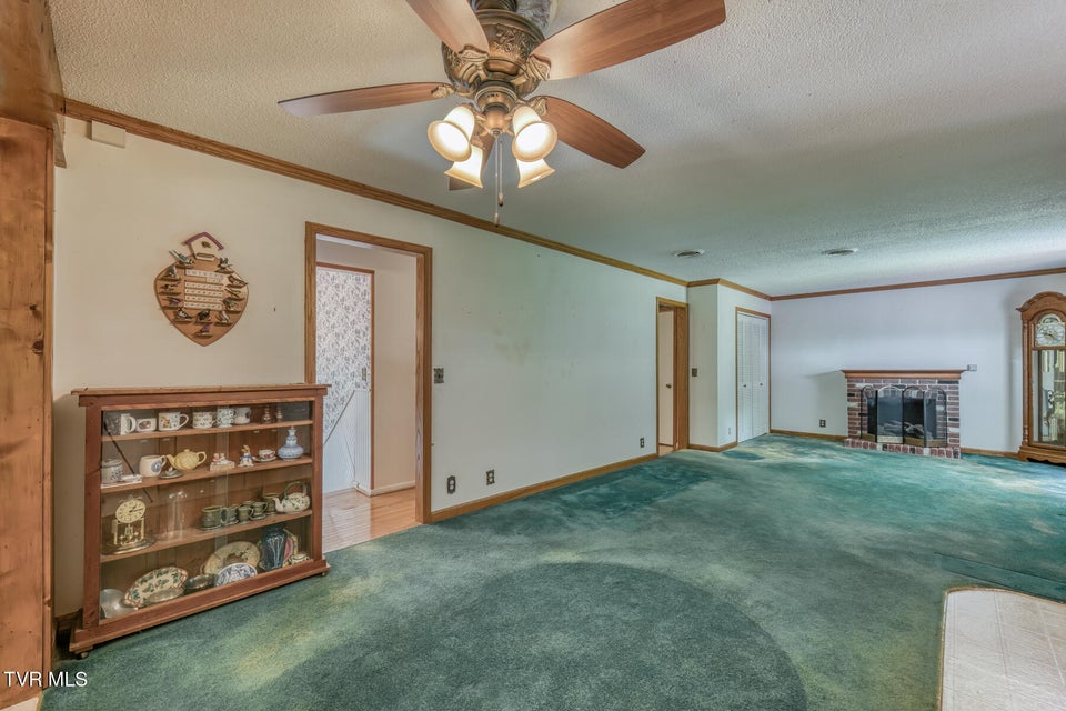 Photo #9: 390 Hillcrest Drive