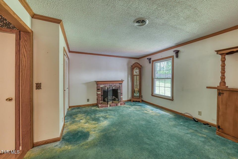 Photo #11: 390 Hillcrest Drive