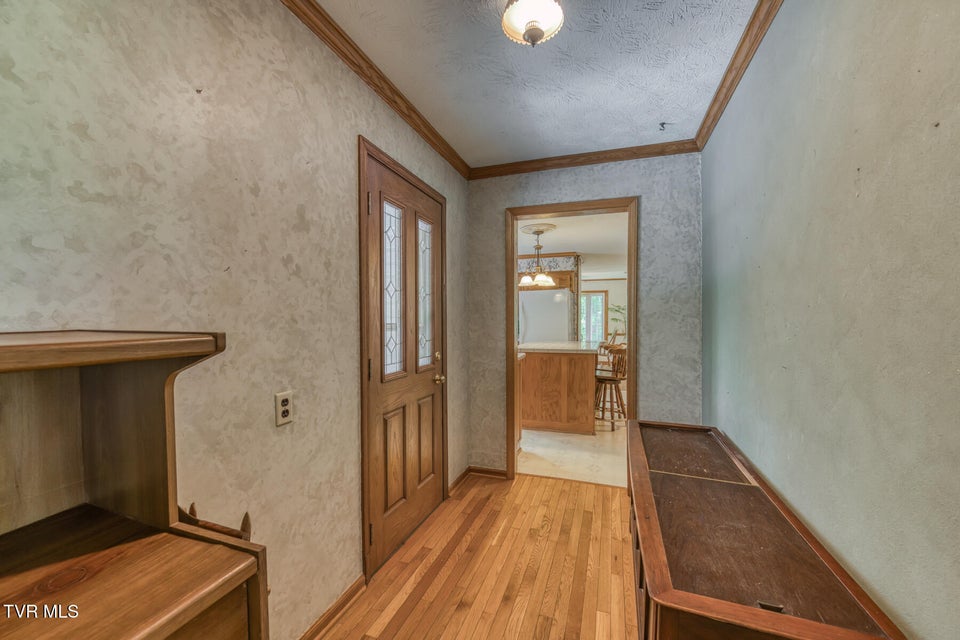 Photo #18: 390 Hillcrest Drive