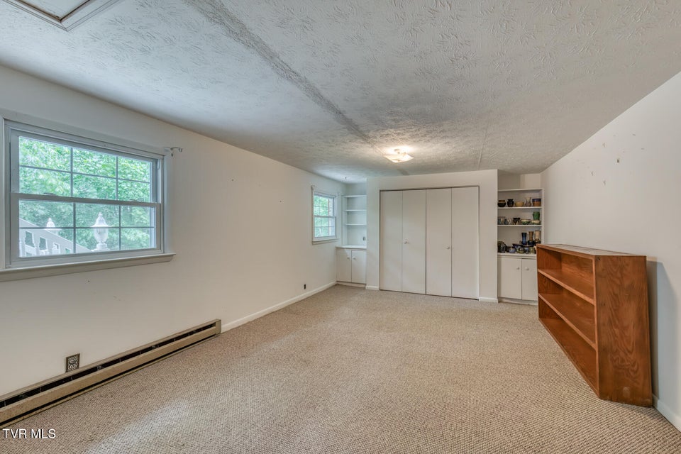 Photo #39: 390 Hillcrest Drive
