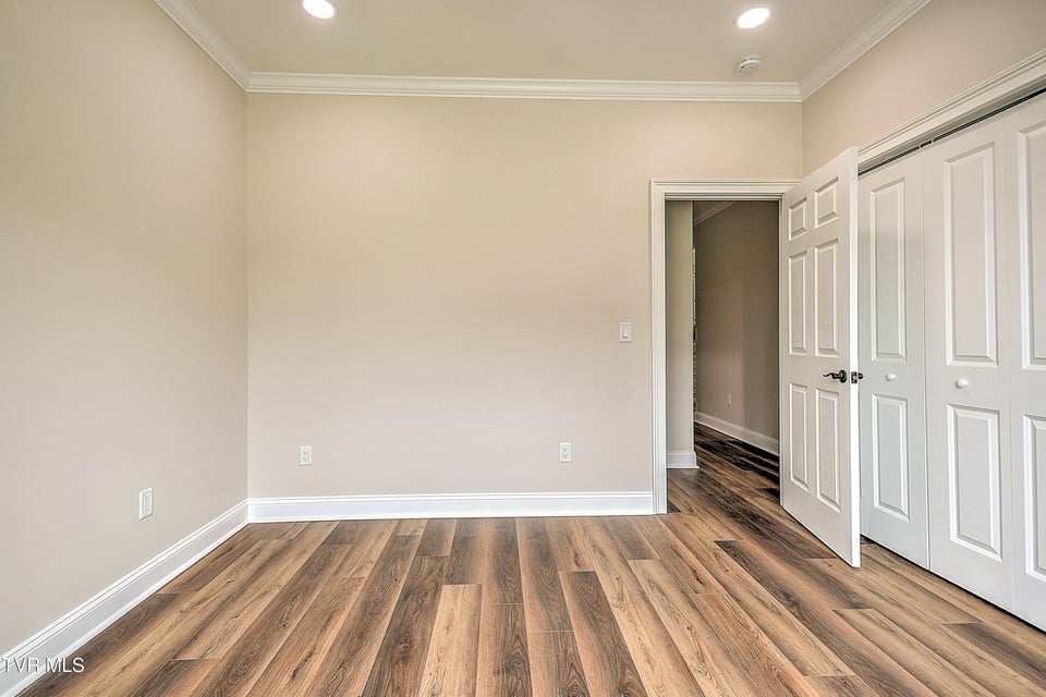 Photo #48: 302 Charlton Court