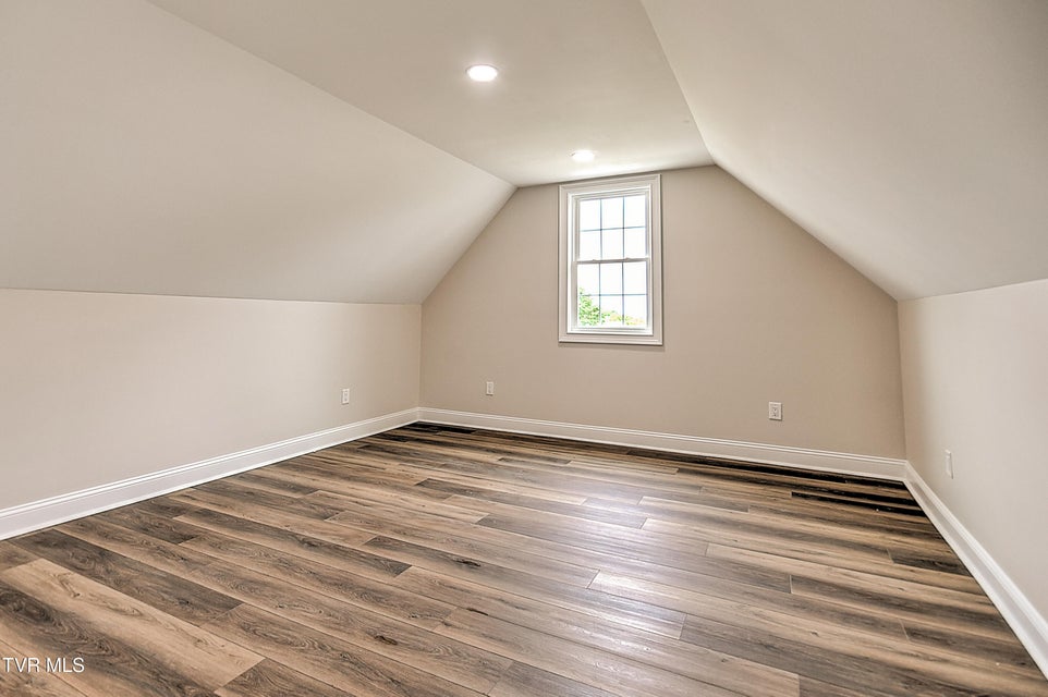 Photo #53: 302 Charlton Court
