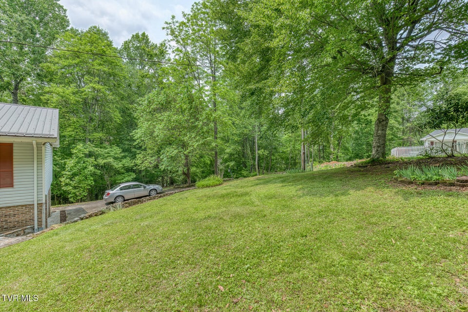 Photo #43: 390 Hillcrest Drive