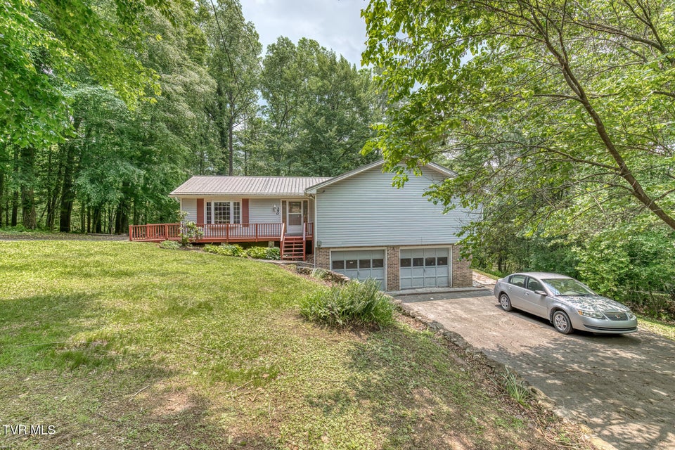 Photo #6: 390 Hillcrest Drive