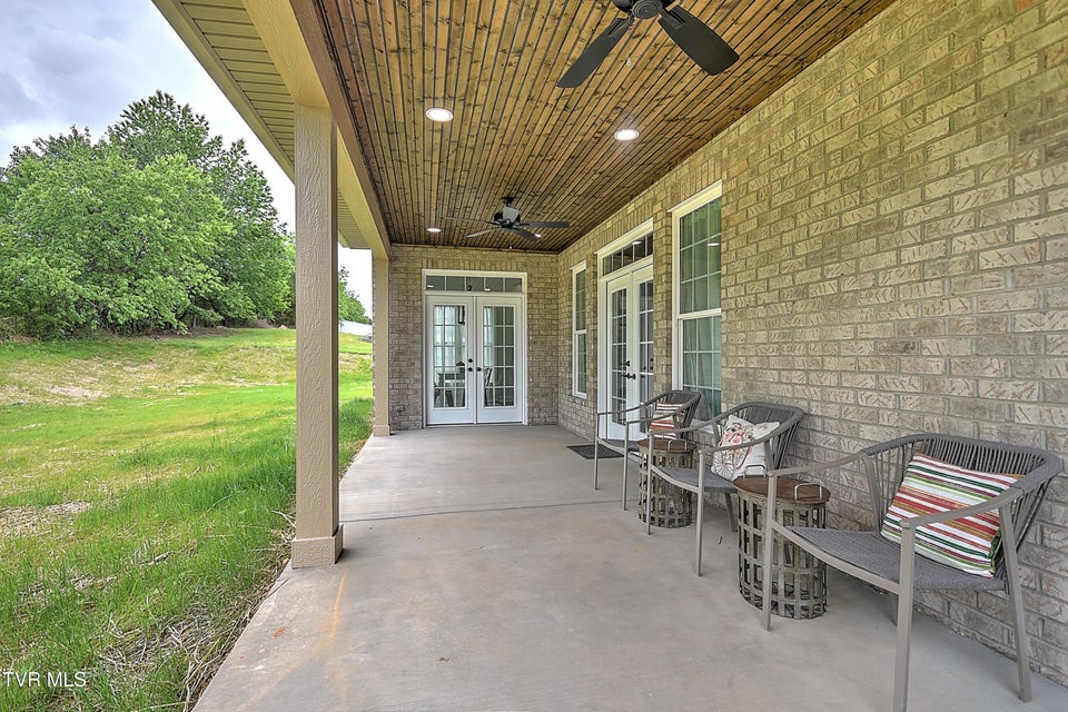 Photo #60: 302 Charlton Court