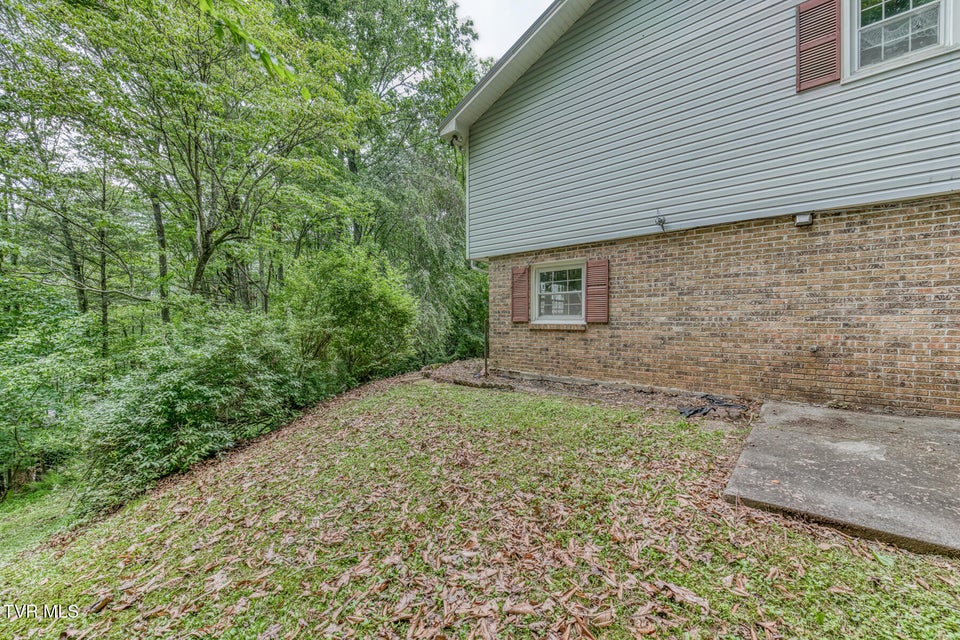 Photo #47: 390 Hillcrest Drive