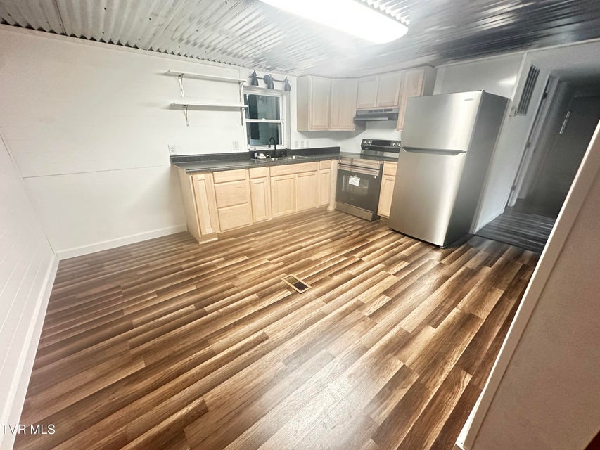 Photo #17: 11510 Dogwood Lane