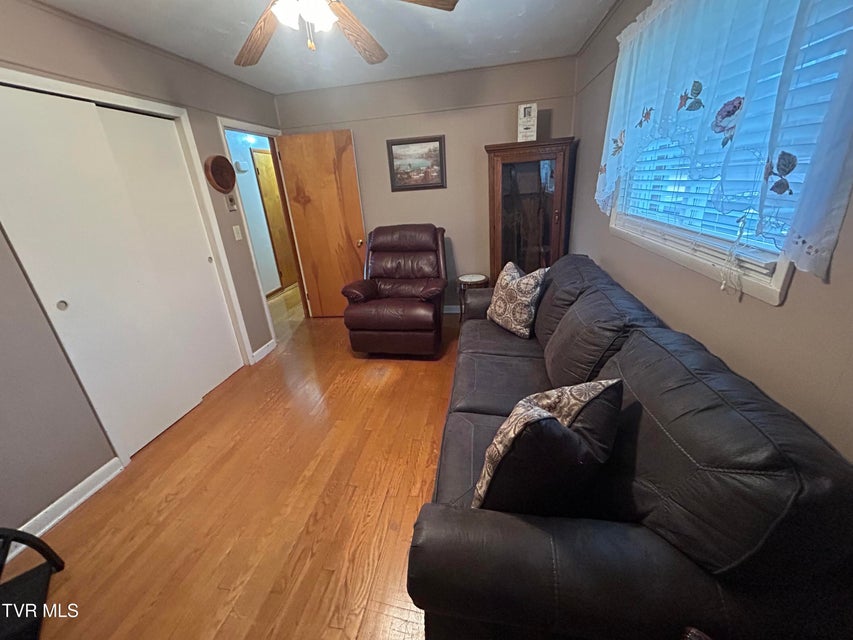 Photo #18: 333 Broyles Avenue
