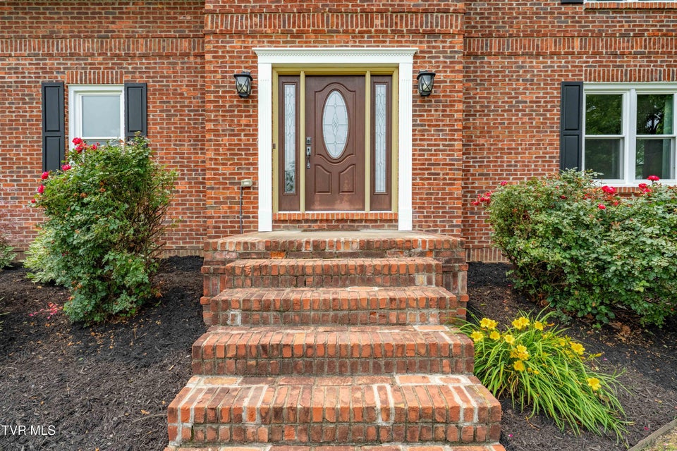 Photo #52: 398 Grandview Court
