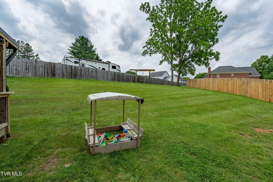 Photo #55: 398 Grandview Court