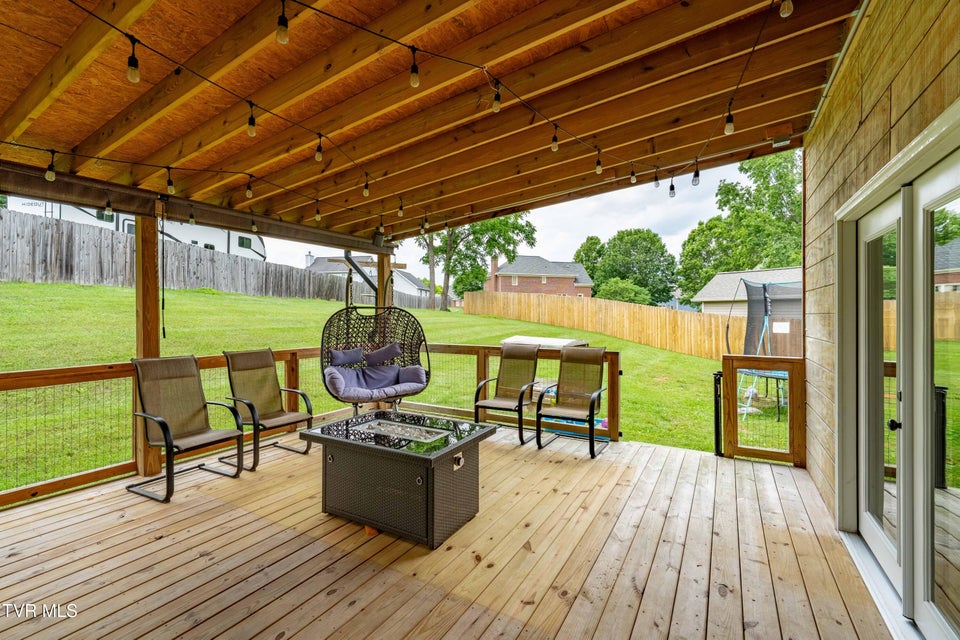 Photo #19: 398 Grandview Court