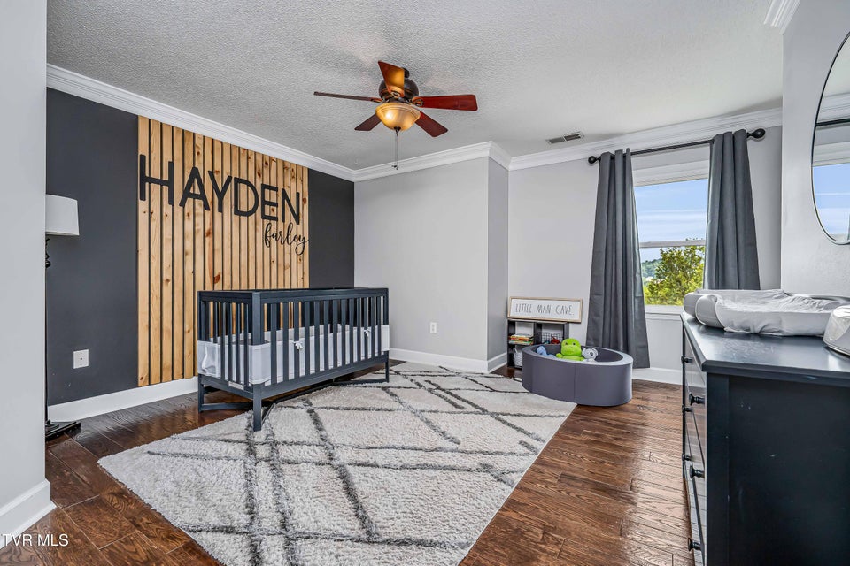 Photo #28: 398 Grandview Court