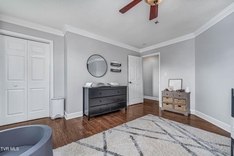 Photo #29: 398 Grandview Court