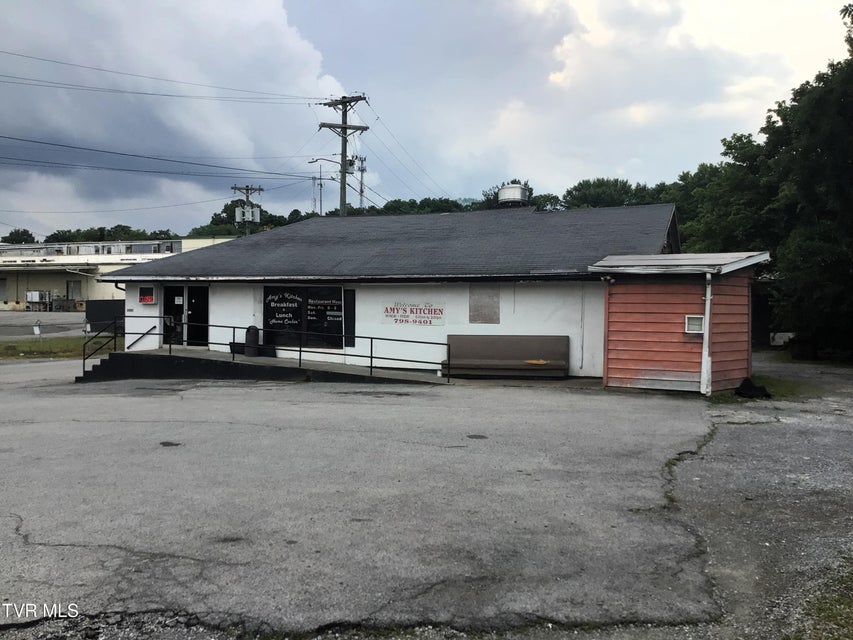 Photo #5: 102 Hardin Street