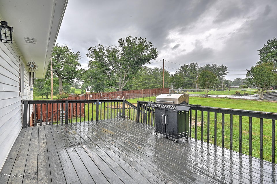 Photo #38: 118 Greenmeadow Lane