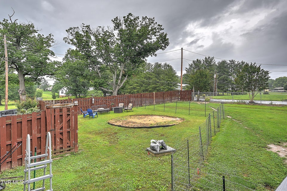 Photo #39: 118 Greenmeadow Lane