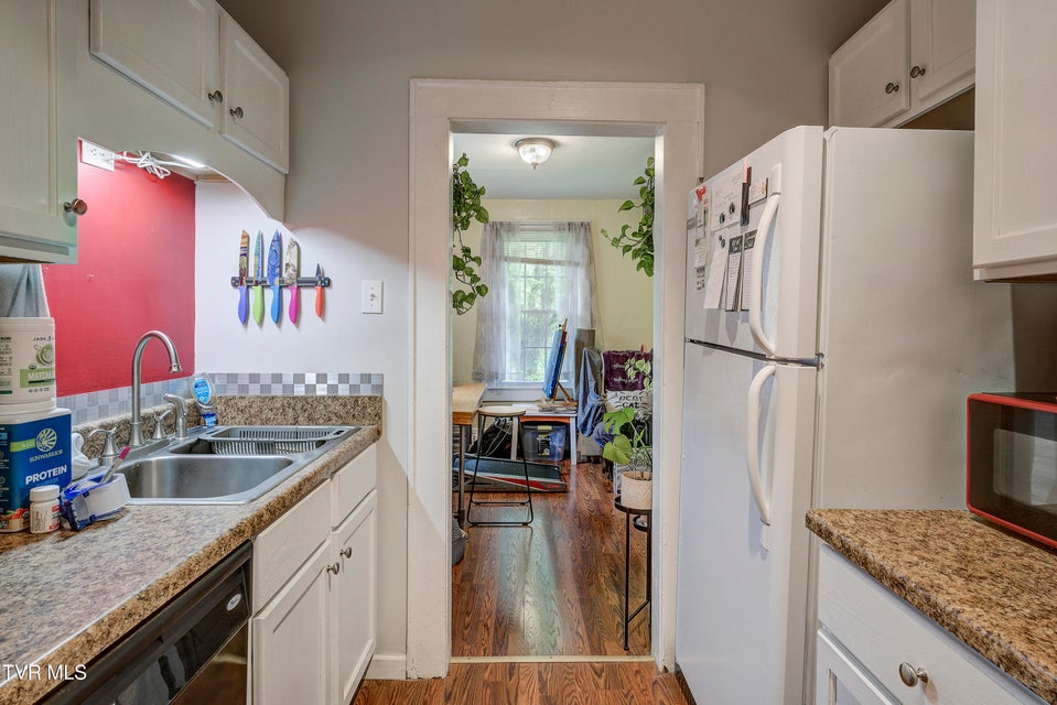 Photo #15: 2517 Fort Henry Drive