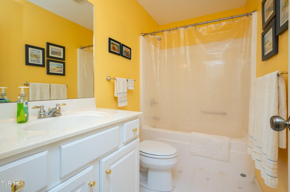 Photo #40: 4205 Nickleby Court