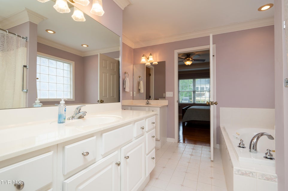 Photo #33: 4205 Nickleby Court