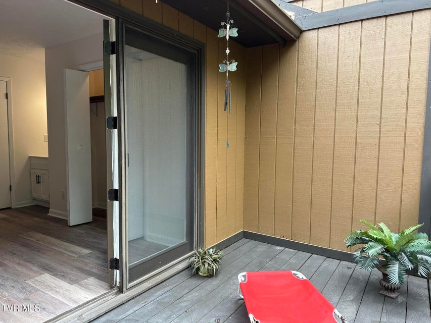 Photo #47: 516 Fleetwood Court