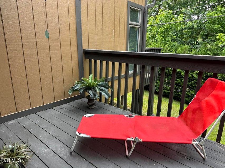 Photo #53: 516 Fleetwood Court