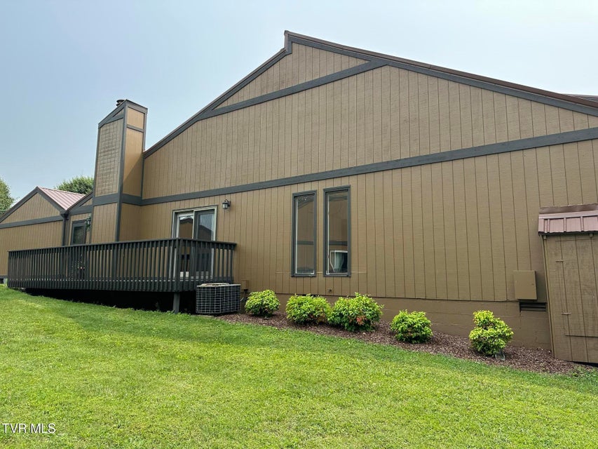 Photo #2: 516 Fleetwood Court