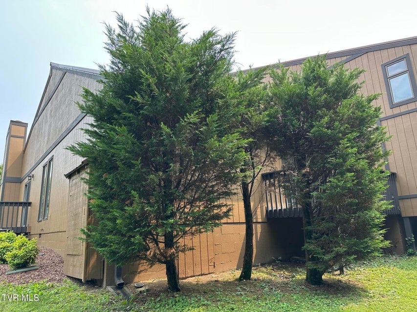 Photo #70: 516 Fleetwood Court