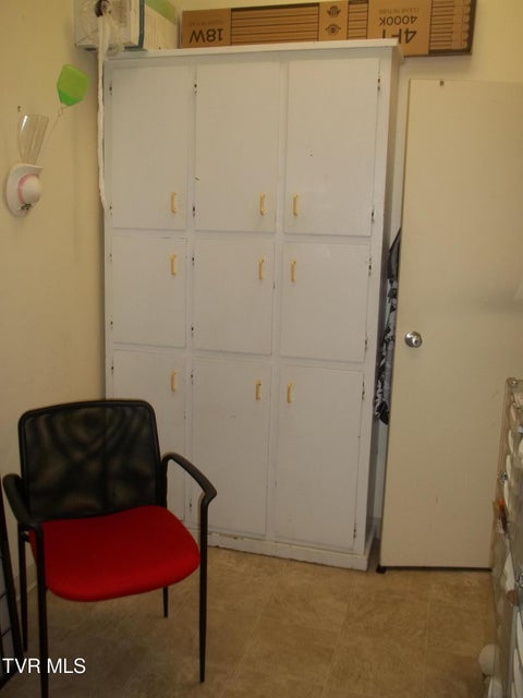 Photo #26: 1127 North Eastman Road Suite C