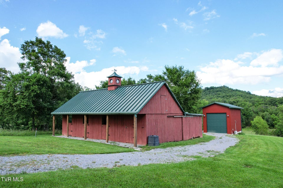 Photo #57: 935 Dixie Road