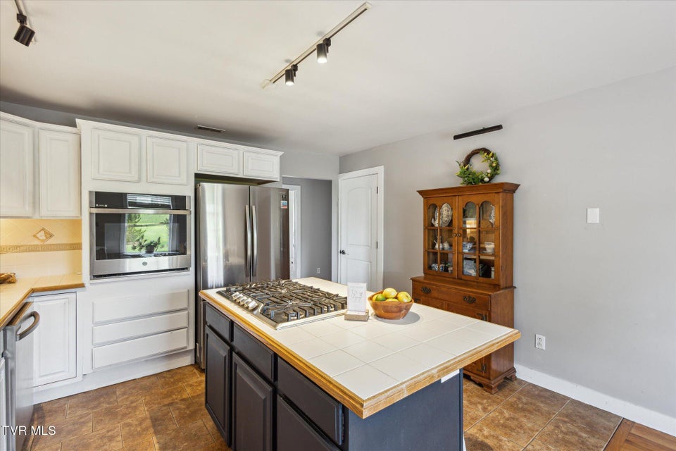 Photo #17: 108 Durham Road