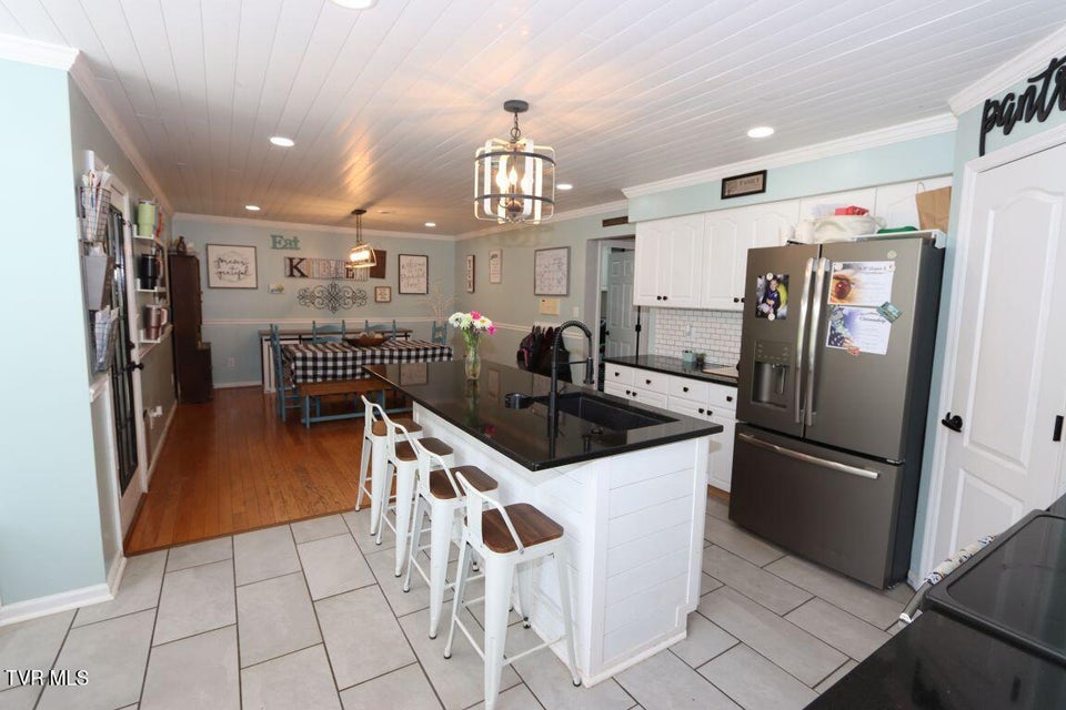 Photo #10: 21164 Vances Mill Road