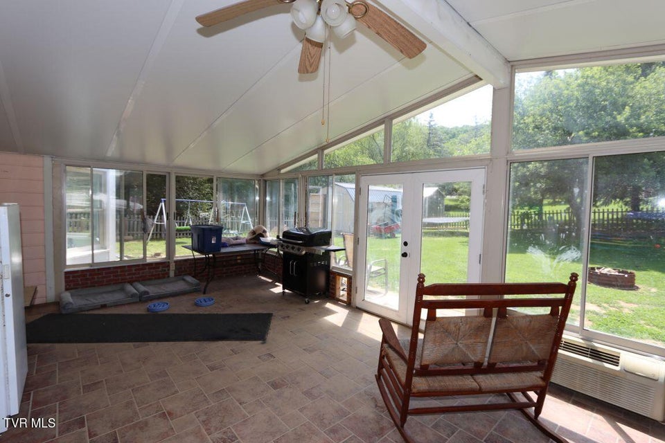 Photo #31: 21164 Vances Mill Road