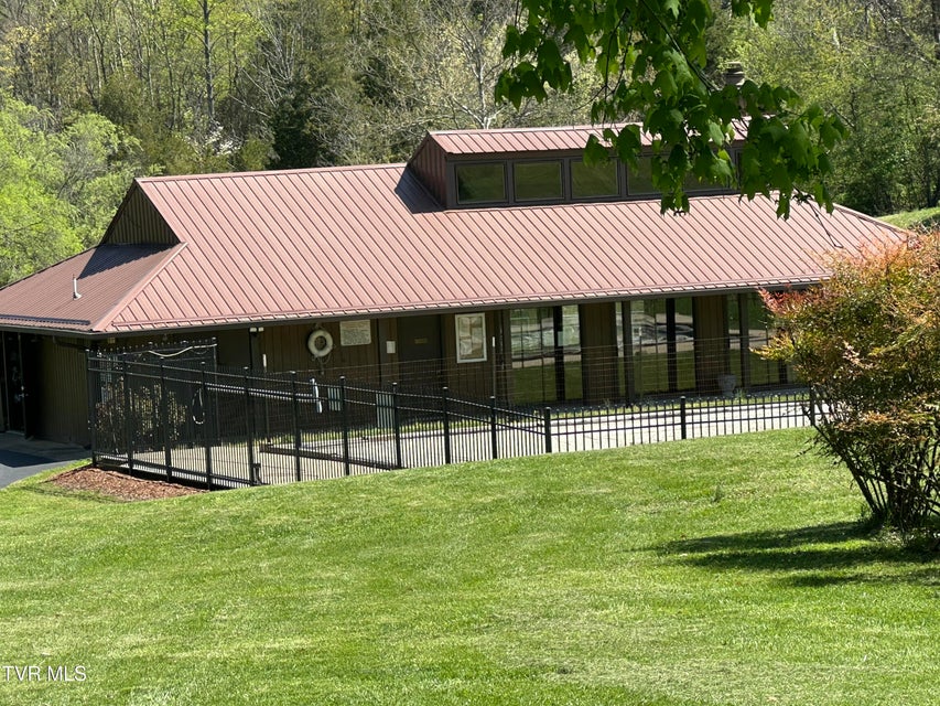 Photo #84: 516 Fleetwood Court