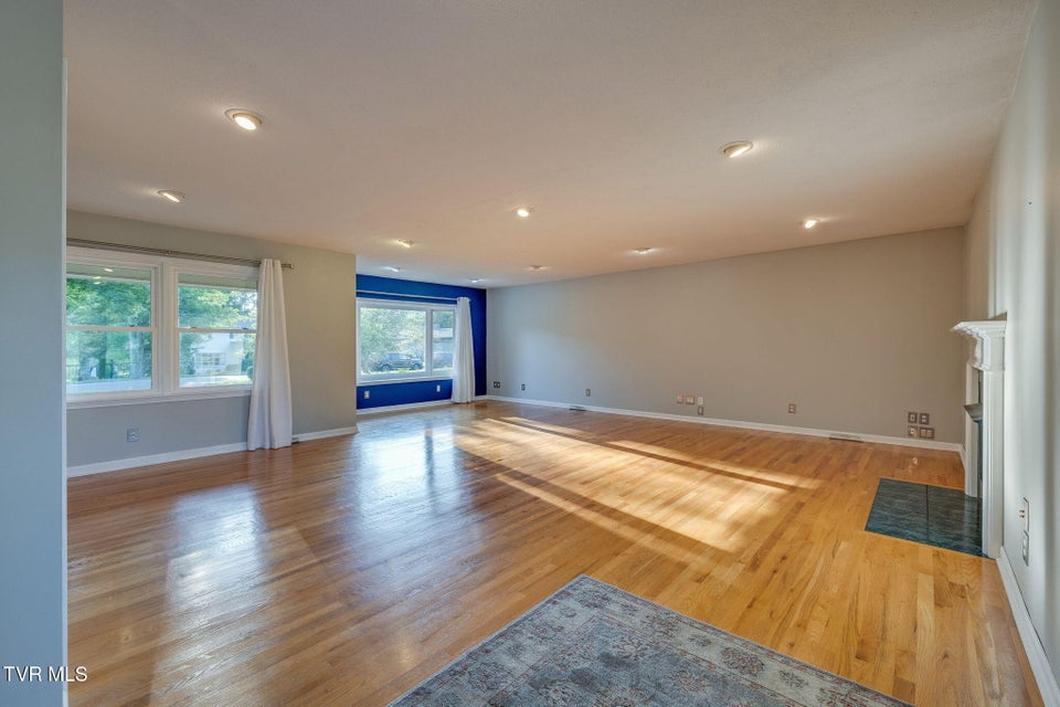 Photo #8: 1802 Fairway Drive