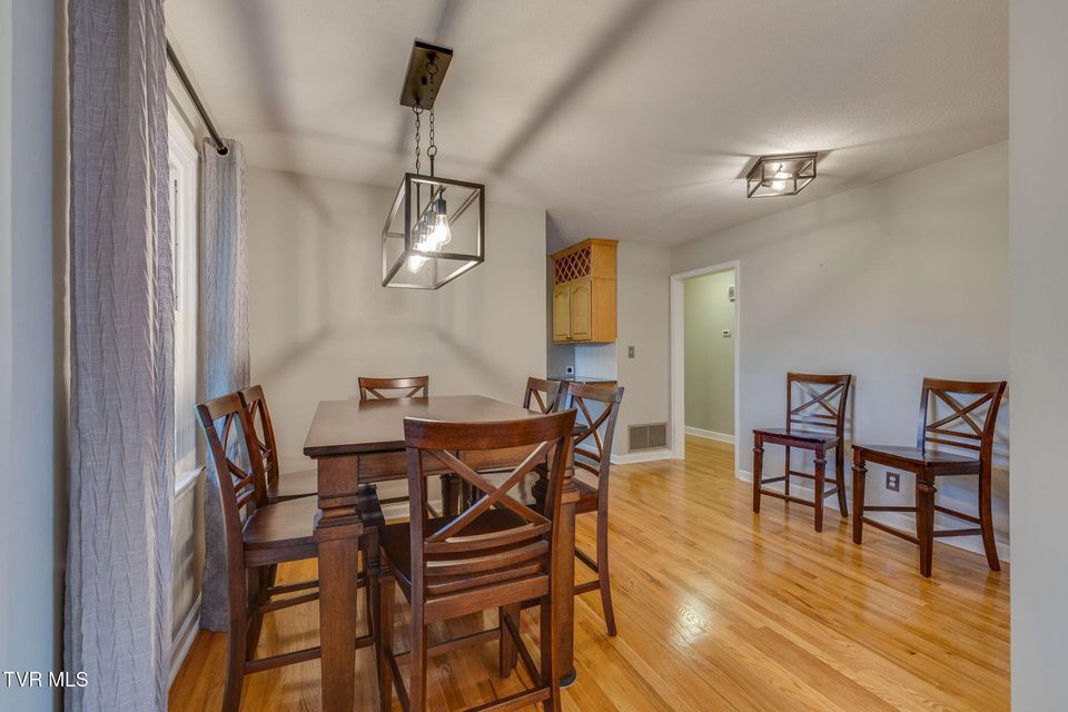 Photo #11: 1802 Fairway Drive