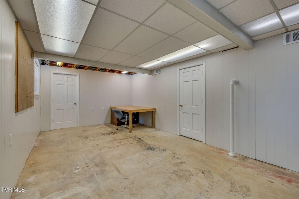Photo #34: 1802 Fairway Drive