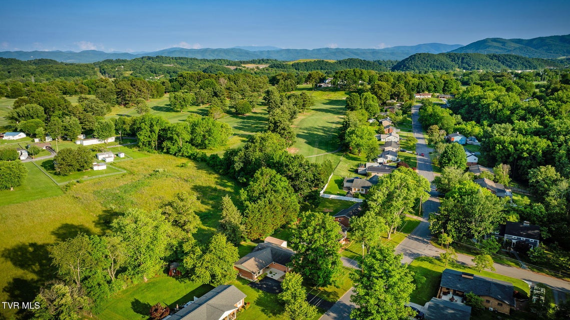 Photo #41: 1802 Fairway Drive