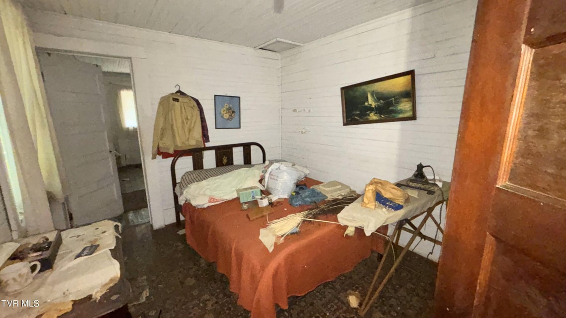 Photo #9: 3198 Big Moccasin Road