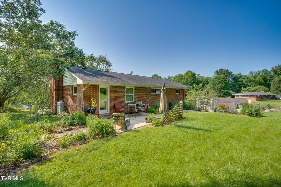 Photo #25: 228 Lakeview Circle