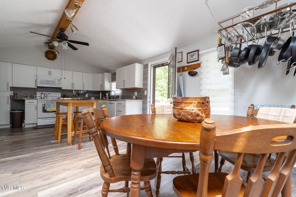 Photo #10: 9266 Forest Rd Road