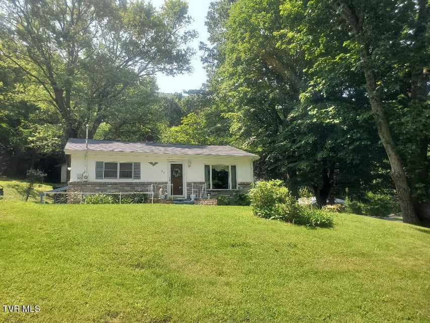 Photo #2: 339 Spice Hollow Road