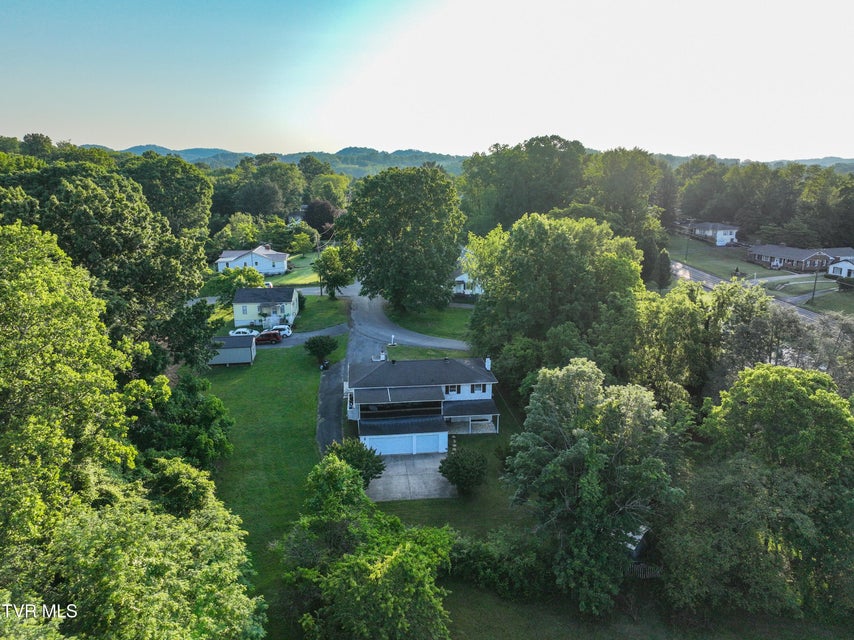 Photo #57: 421 Hill Park Drive