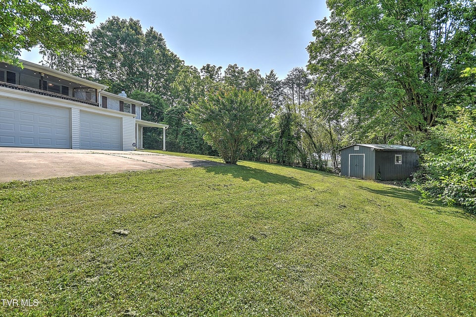 Photo #51: 421 Hill Park Drive